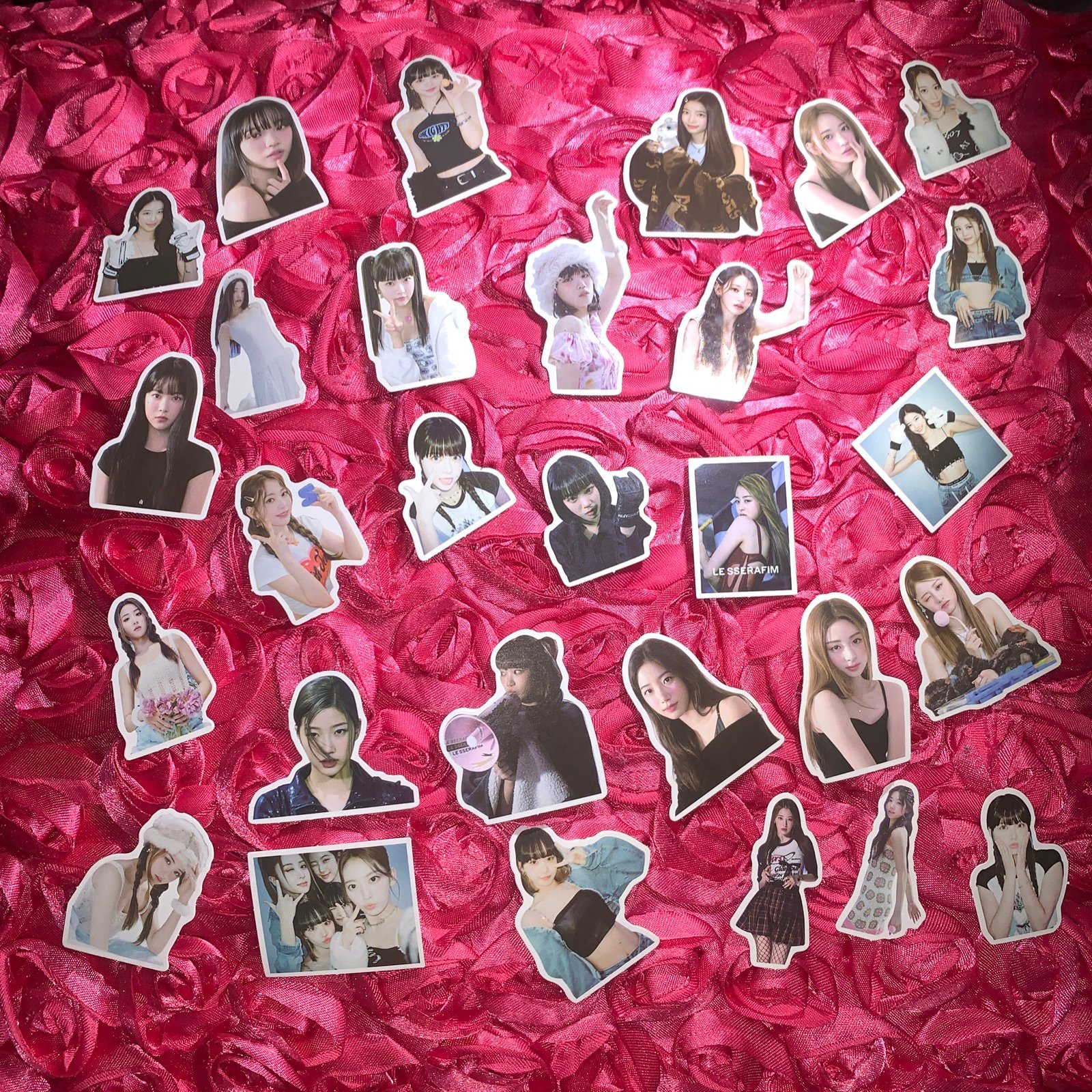 LE SSERAFIM KPOP Pretty Girl Celebrity MIX 100 Stickers Bundle