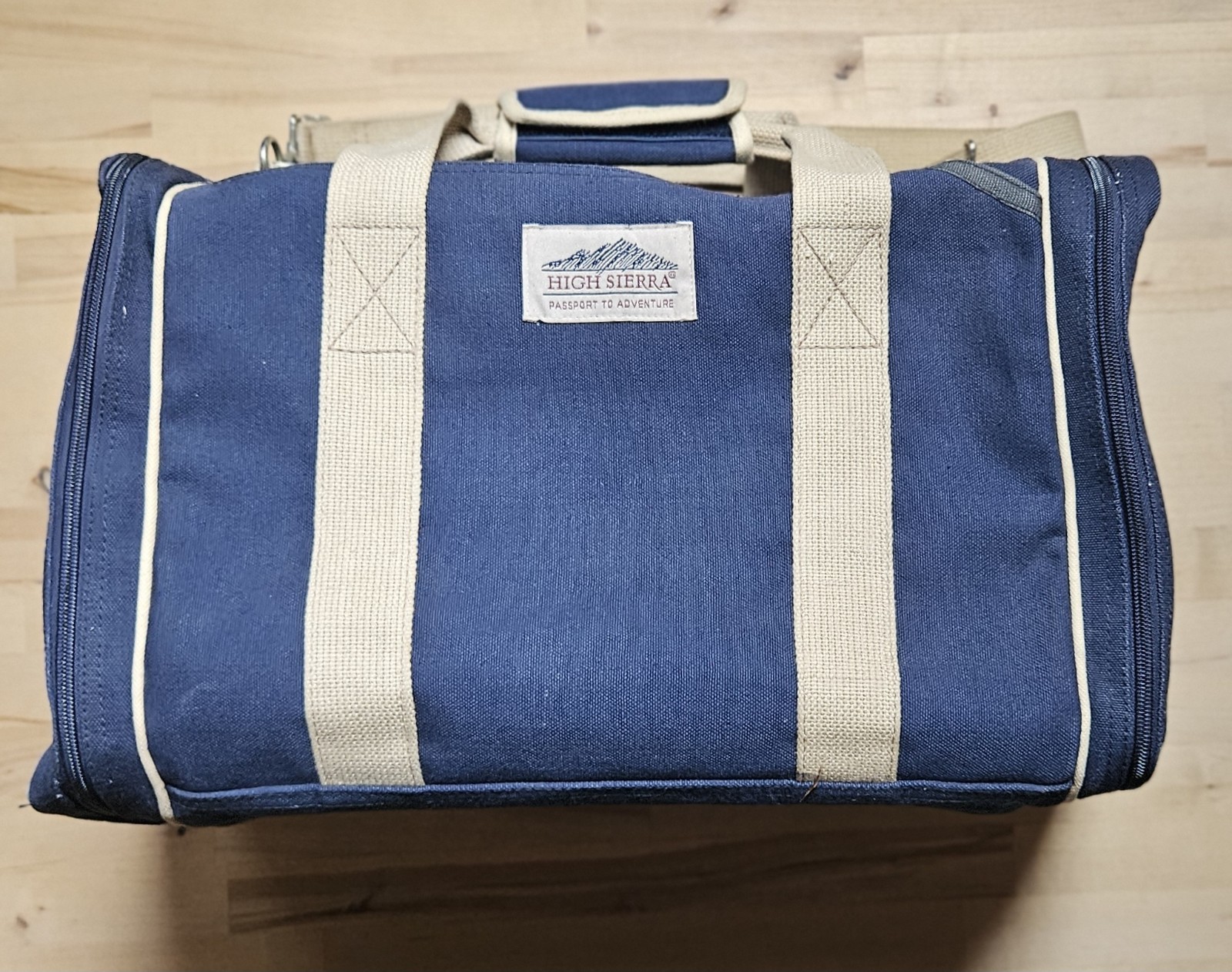 Vintage, High Sierra, Navy Blue, XL Canvas, Duffle Bag, Toiletry Pockets, Side S