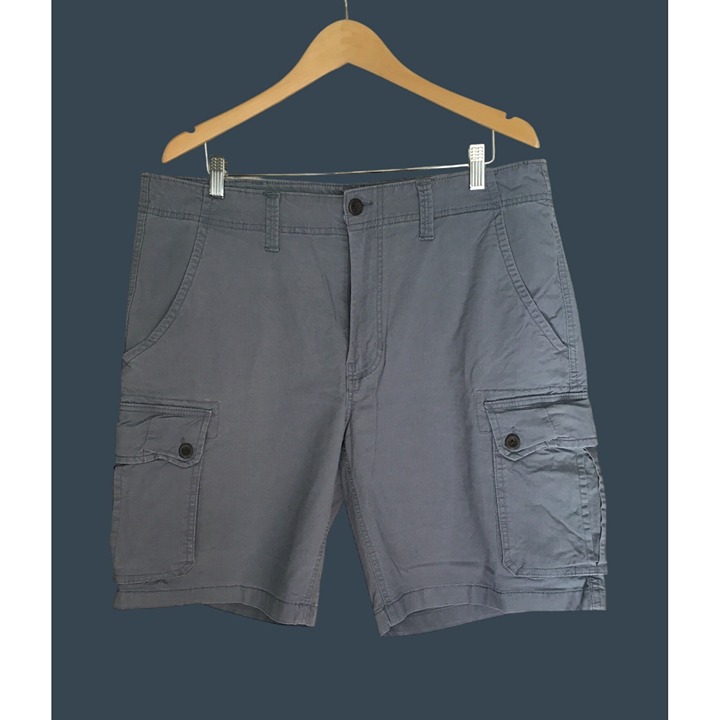 ST. JOHN'S BAY- MENSBLUE/GREY HIKING CARGO SHORTS LIGHT WEIGHT 98%COTTON SIZE38