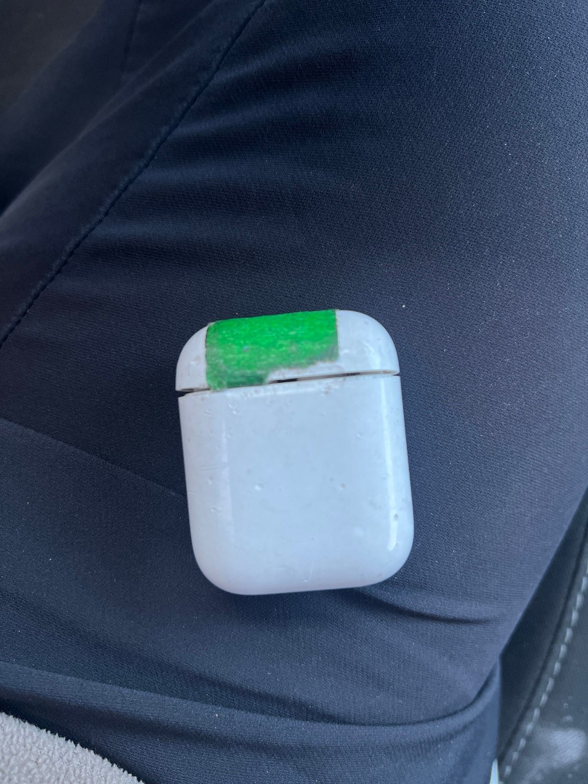 AirPods