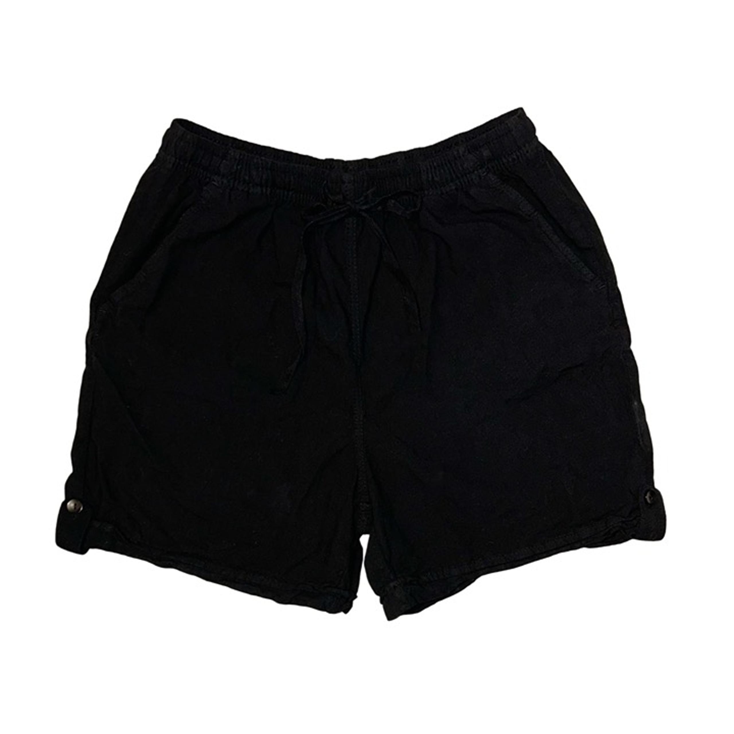 ERIKA Women's Black High Rise Shorts