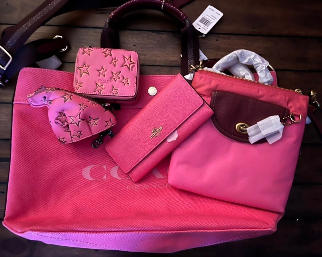 NWT! Coach rare handpicked five piece extra large tote set-firm