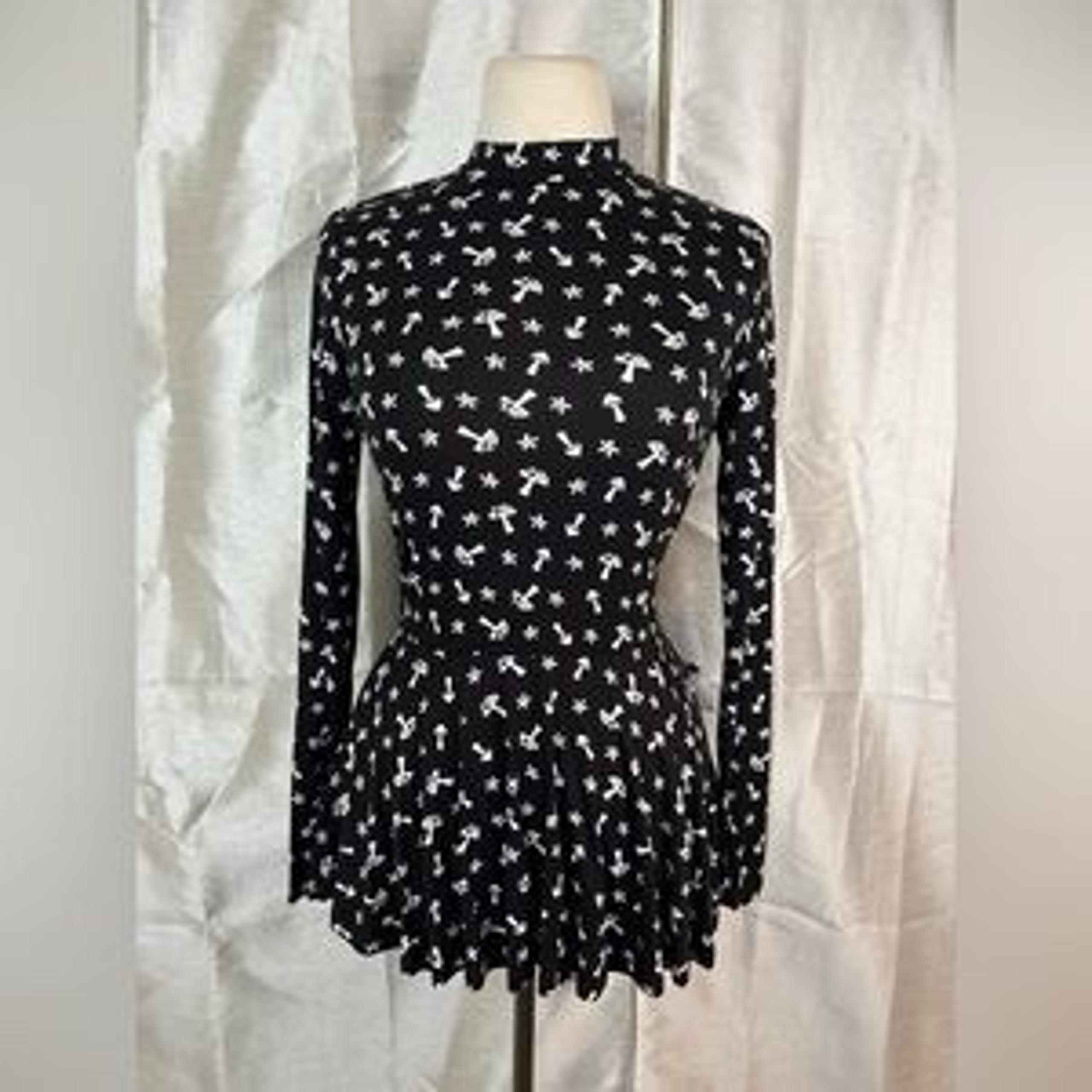 ModCloth Flared Black & White Mock Neck Mushroom Top