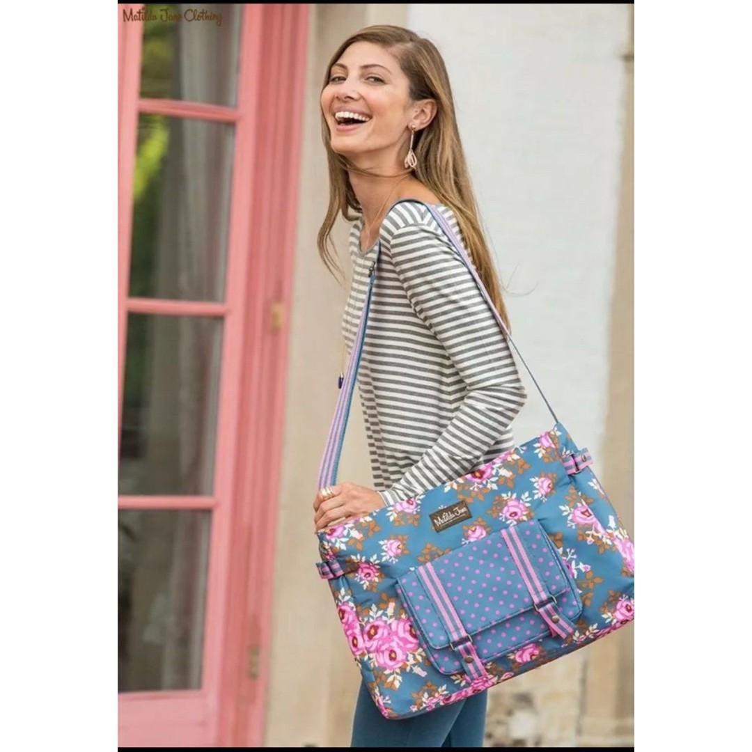 Matilda Jane Carry It Off Diaper Messenger Computer Bag NWOT