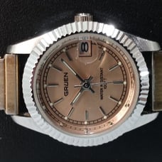 Gruen Ladies 24mm Date Just Pink Champagne Dial Japan Quartz Flex Bracelet CLEAN