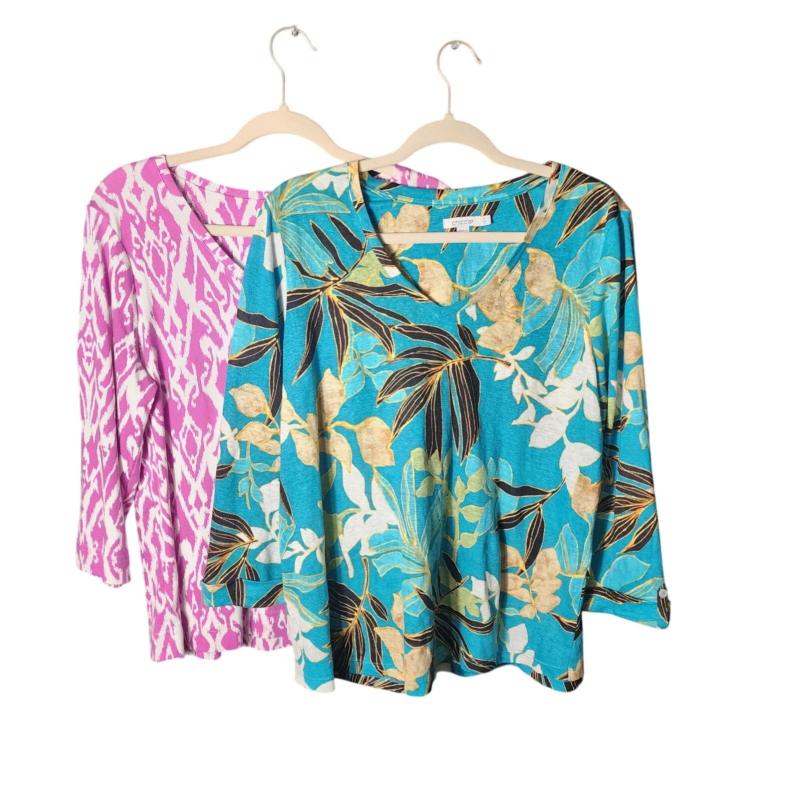Chicos Lot Sz US 2 = L 100% Linen Floral V Neck & Pima Cotton Pink Ikat Top EUC