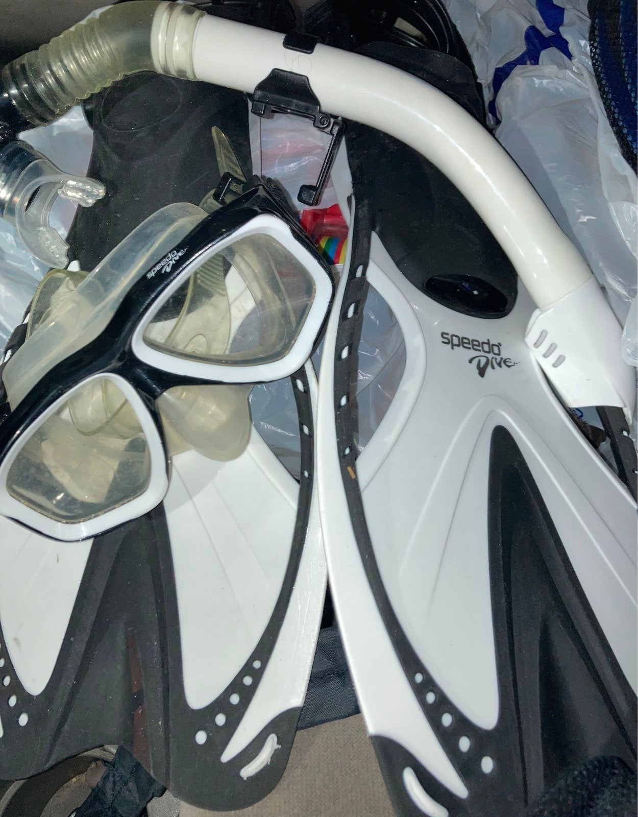 2 Speedo Dive snorkeling sets