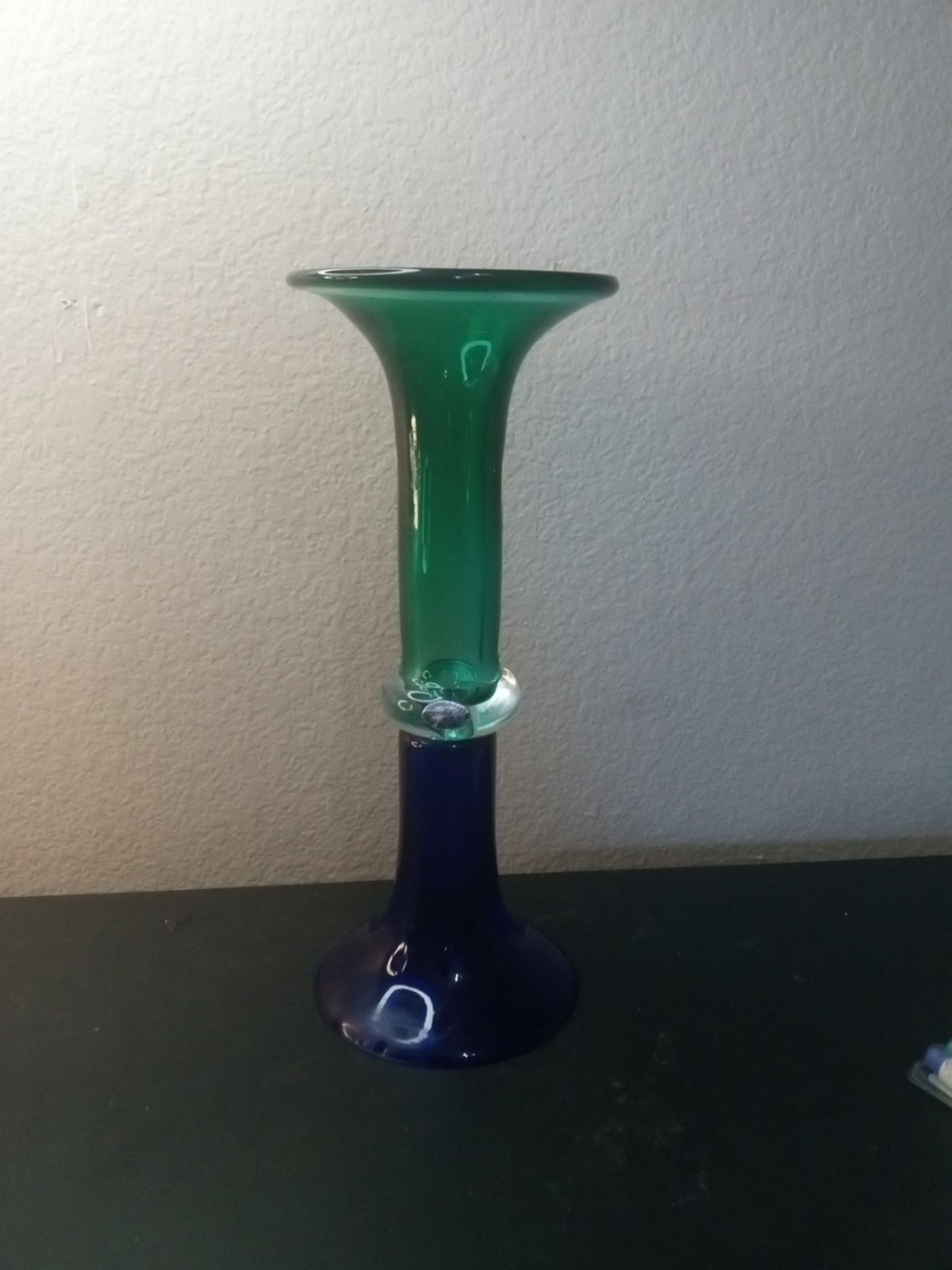 GORGEOUS Rogaska Green/Blue Art Glass Reversible 12 Vase Made in Yoguslavia.