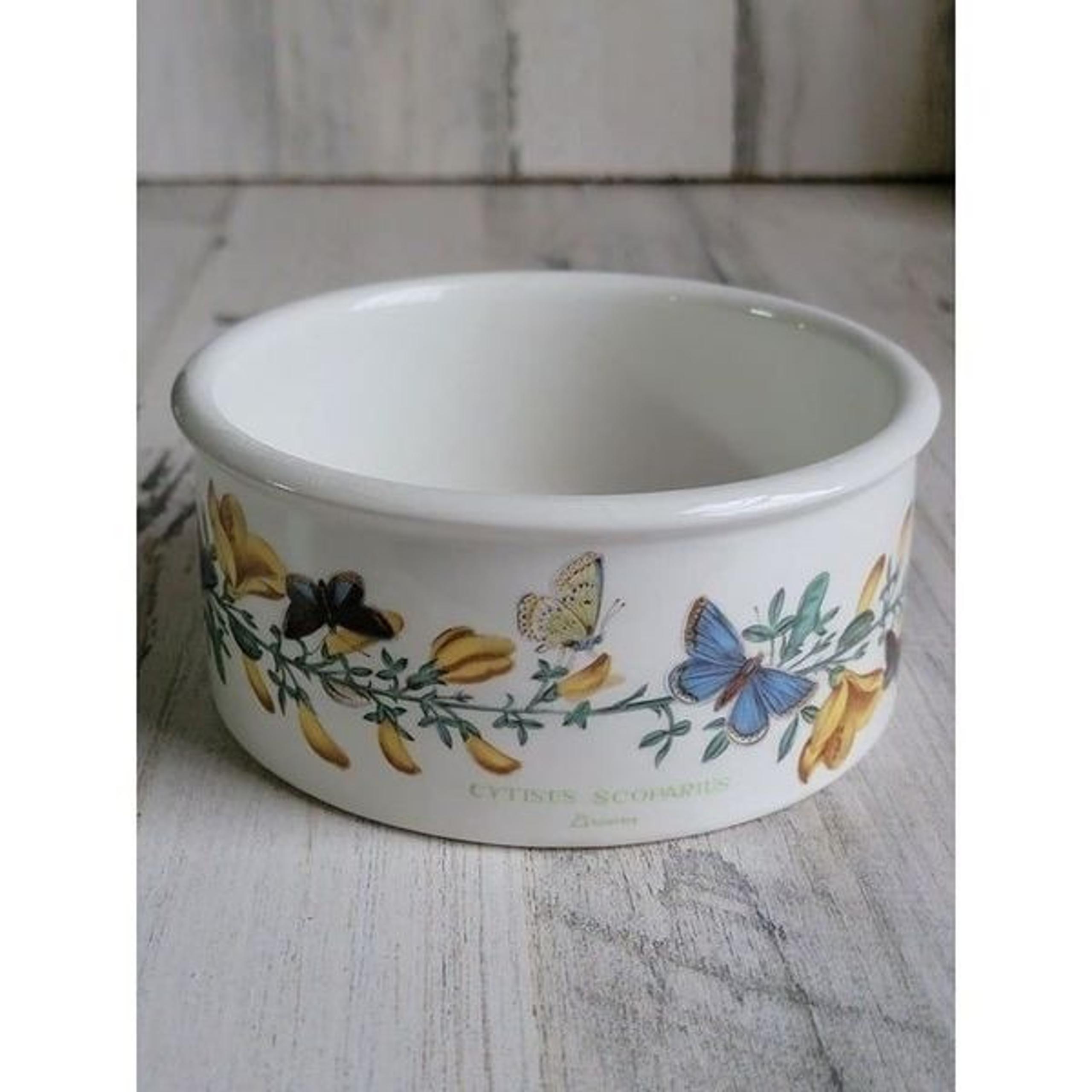 Portmeirion Botanic Gardens Cytisus scoparius broom small round casserole dish
