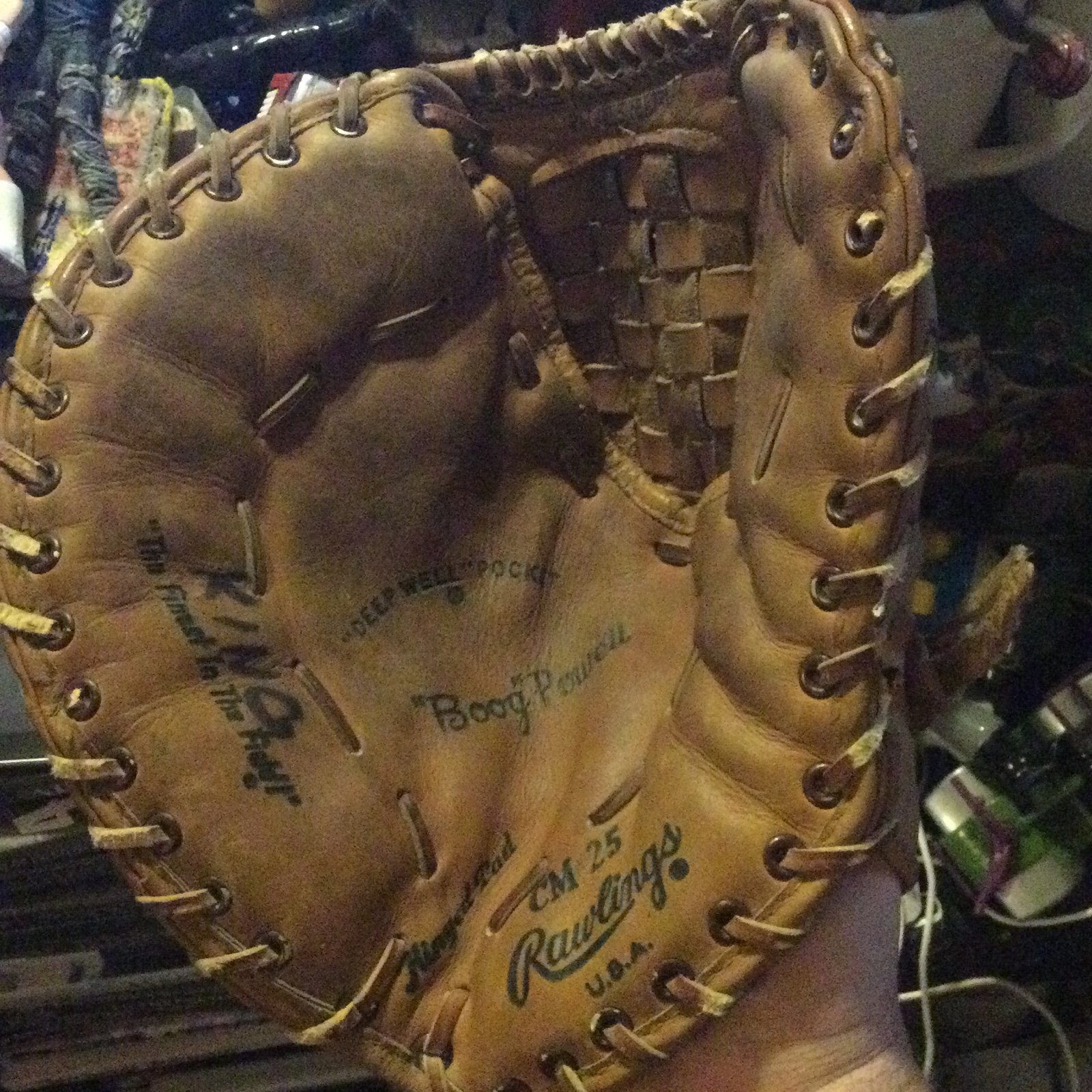 Vintage Rawlings Boog Powell Right hand First baseman’s mitt
