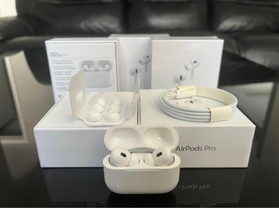 Apple AirPods Pro with Charging Case