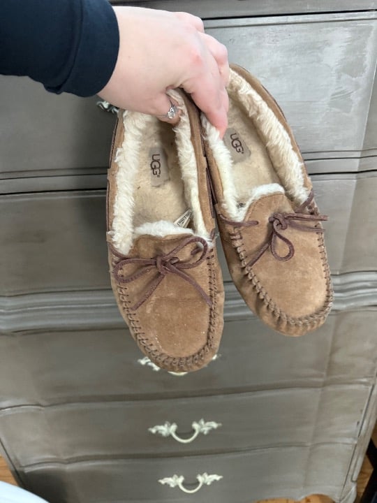 UGG Chestnut Moccasins size 9 Women's