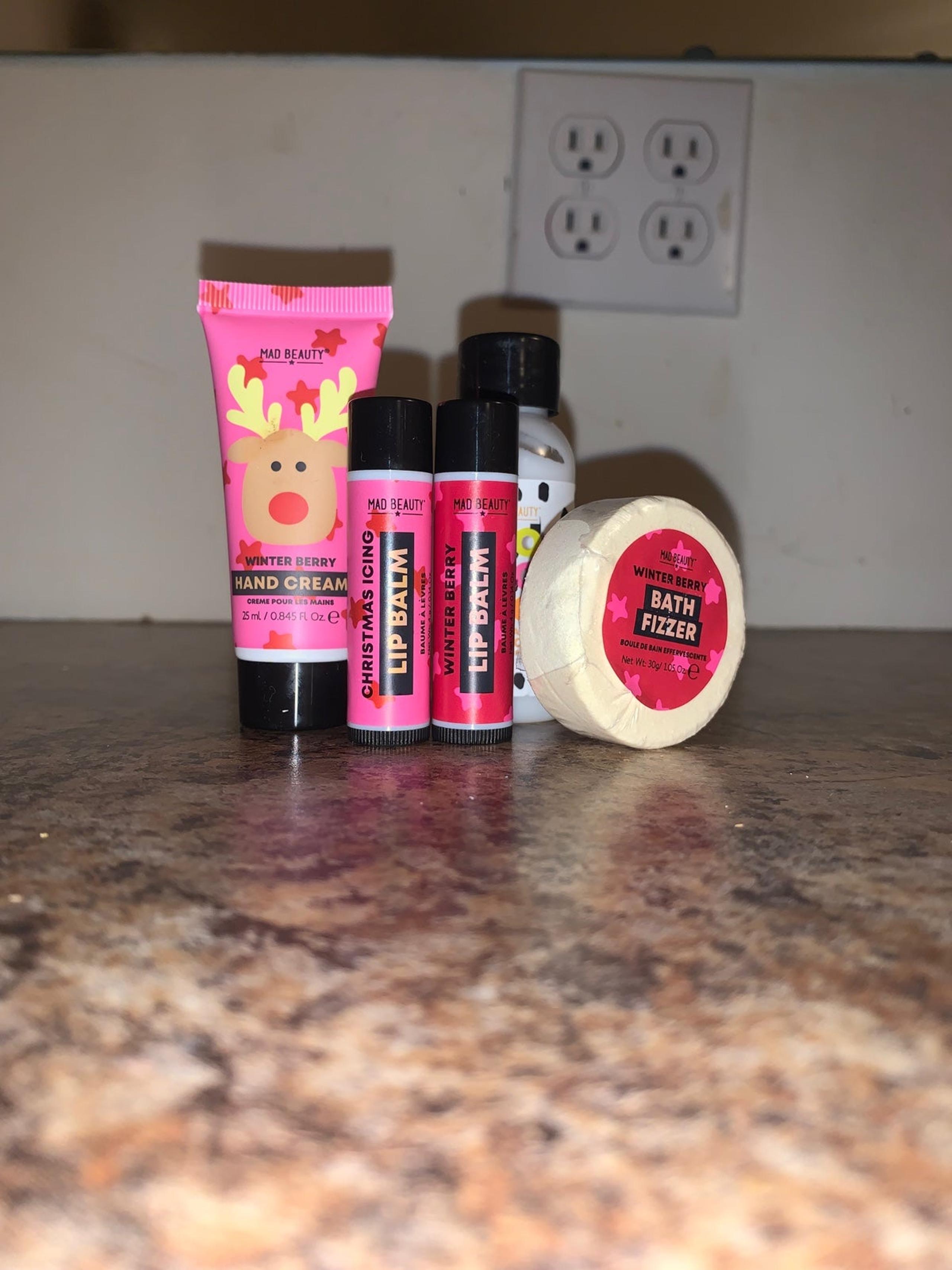 Mini brands