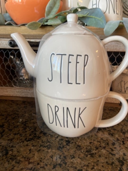 RaeDunn single tea maker