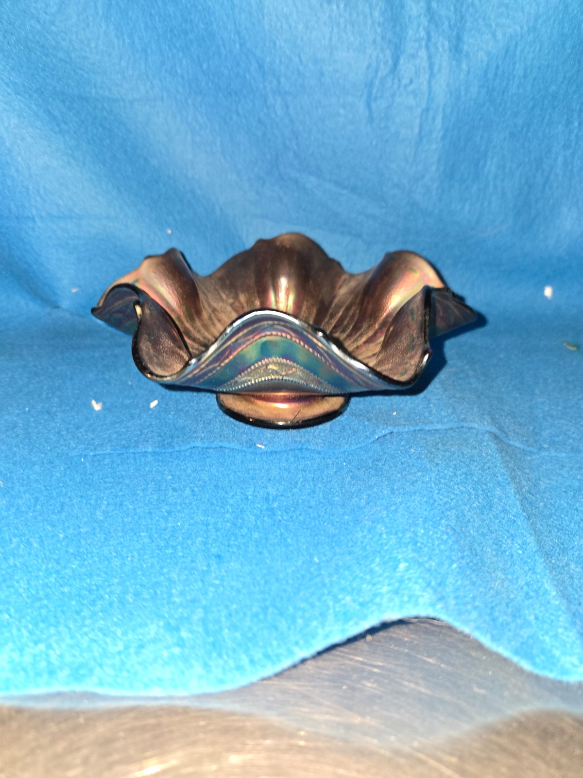 Vtg. Carnival glass dish