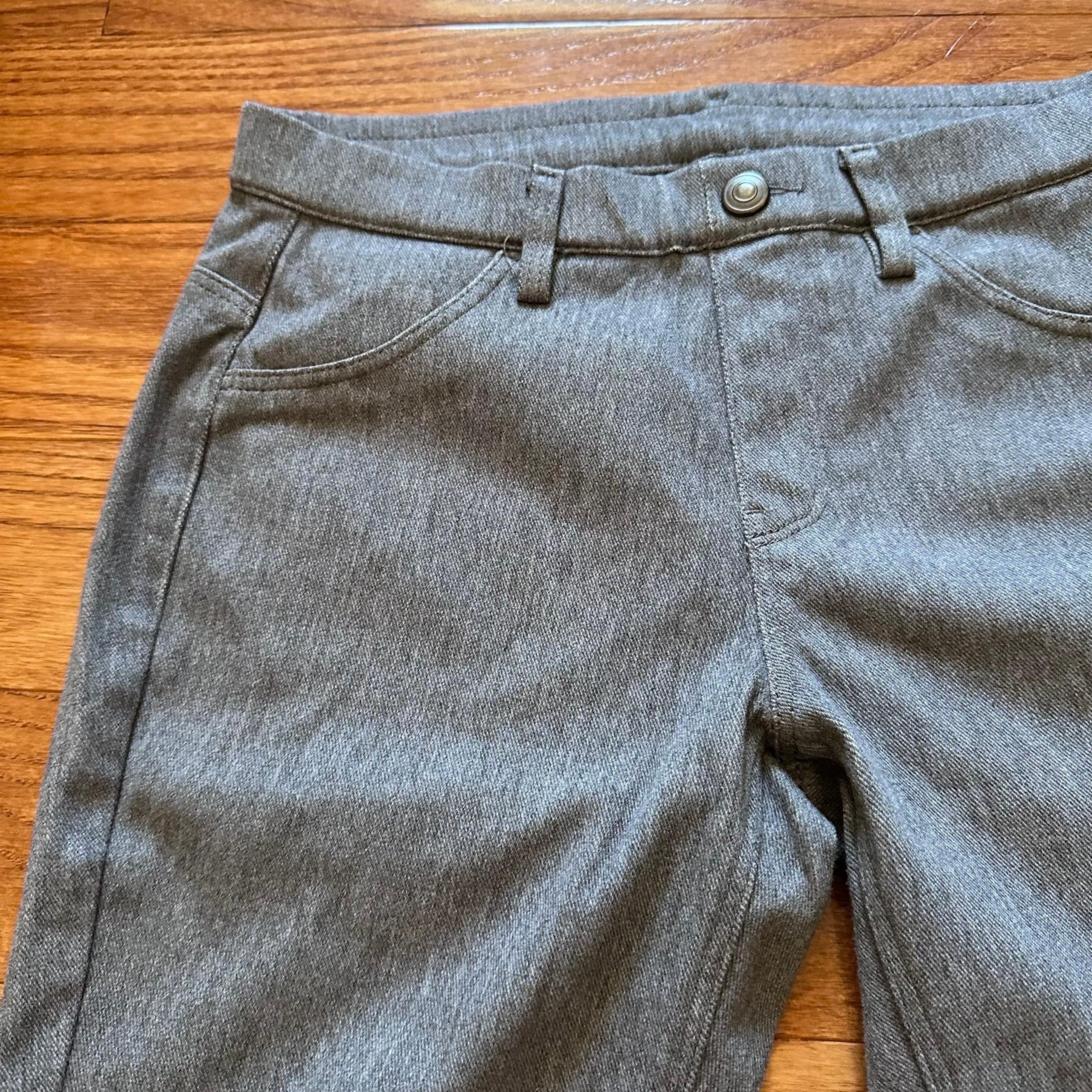 Uniqlo Grey Stretchy Jean Leggings SIZE SMALL