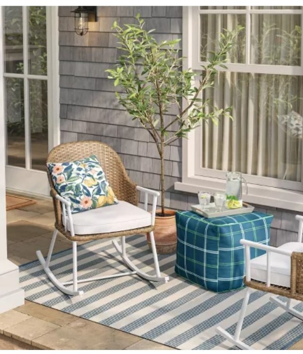 Rectangular Hand Made Woven Outdoor Rug Striped Ivory/Blue - Threshold™ designed