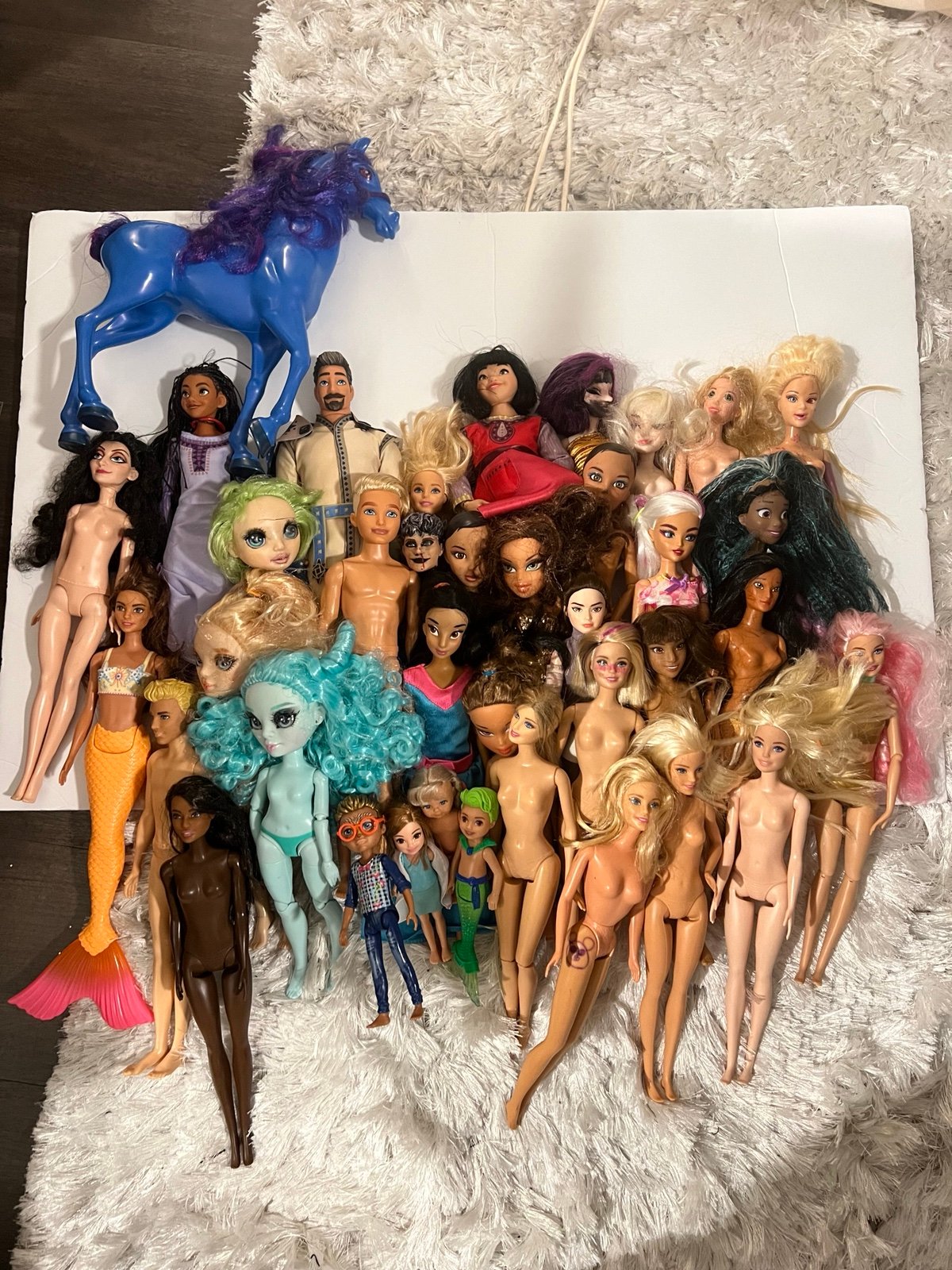 Barbie, Disney, Rainbow High, moxie lot