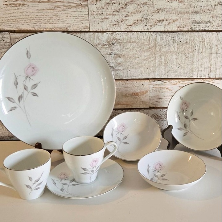 Madeleine 5673 Mikasa 7 piece replacement/backup set Platinum Trim Elegant China
