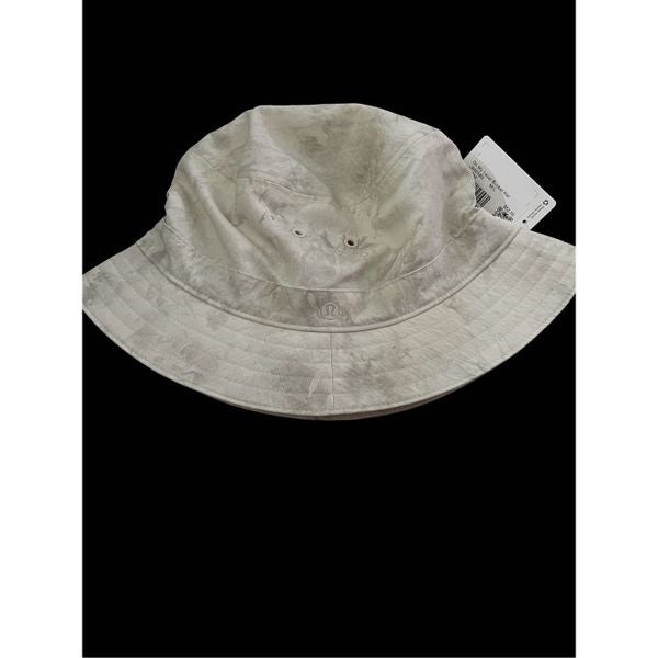 Lululemon On my level bucket hat NWT