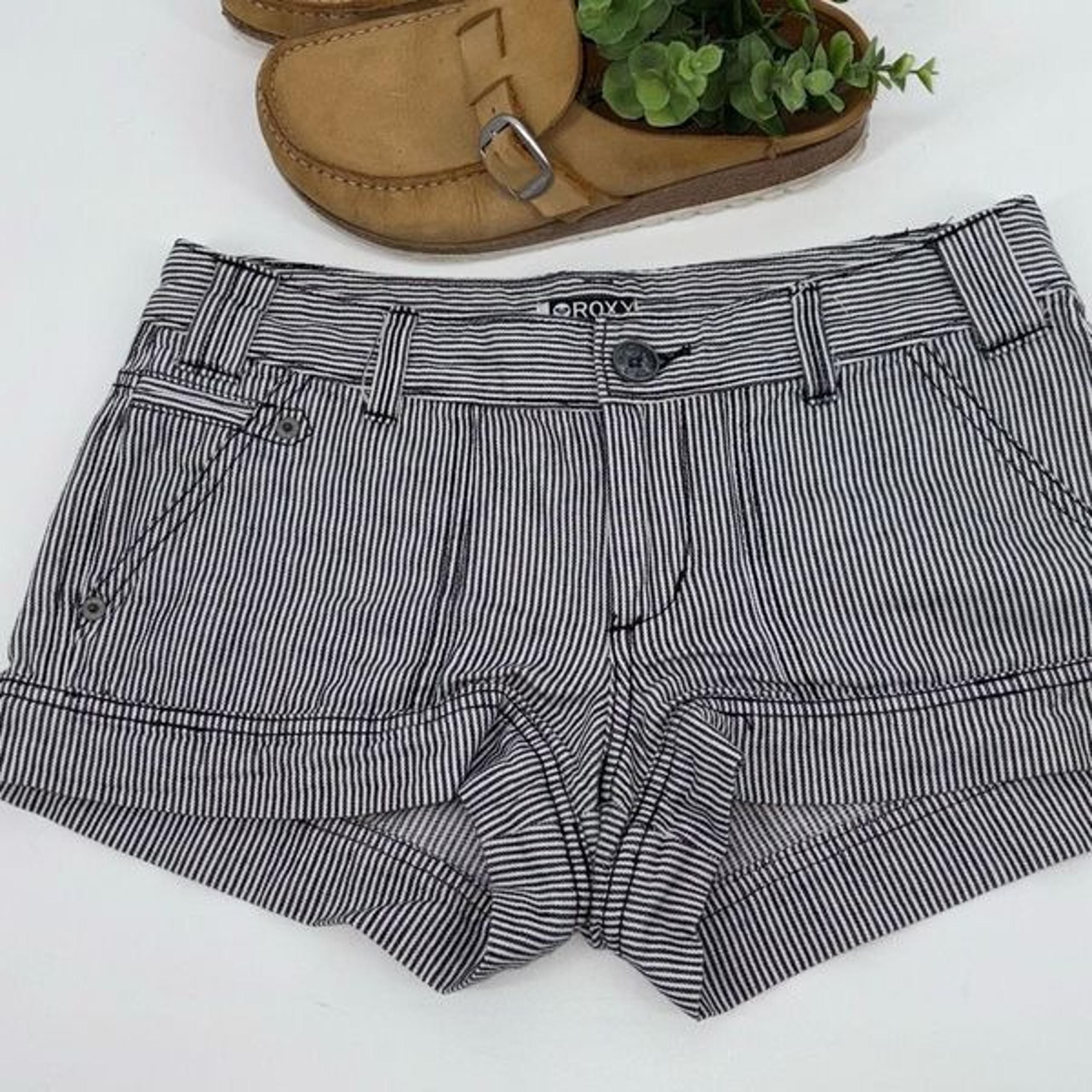 Roxy Low-Rise Railroad Stripe Cotton Shorts Pockets Black Cream Size 5