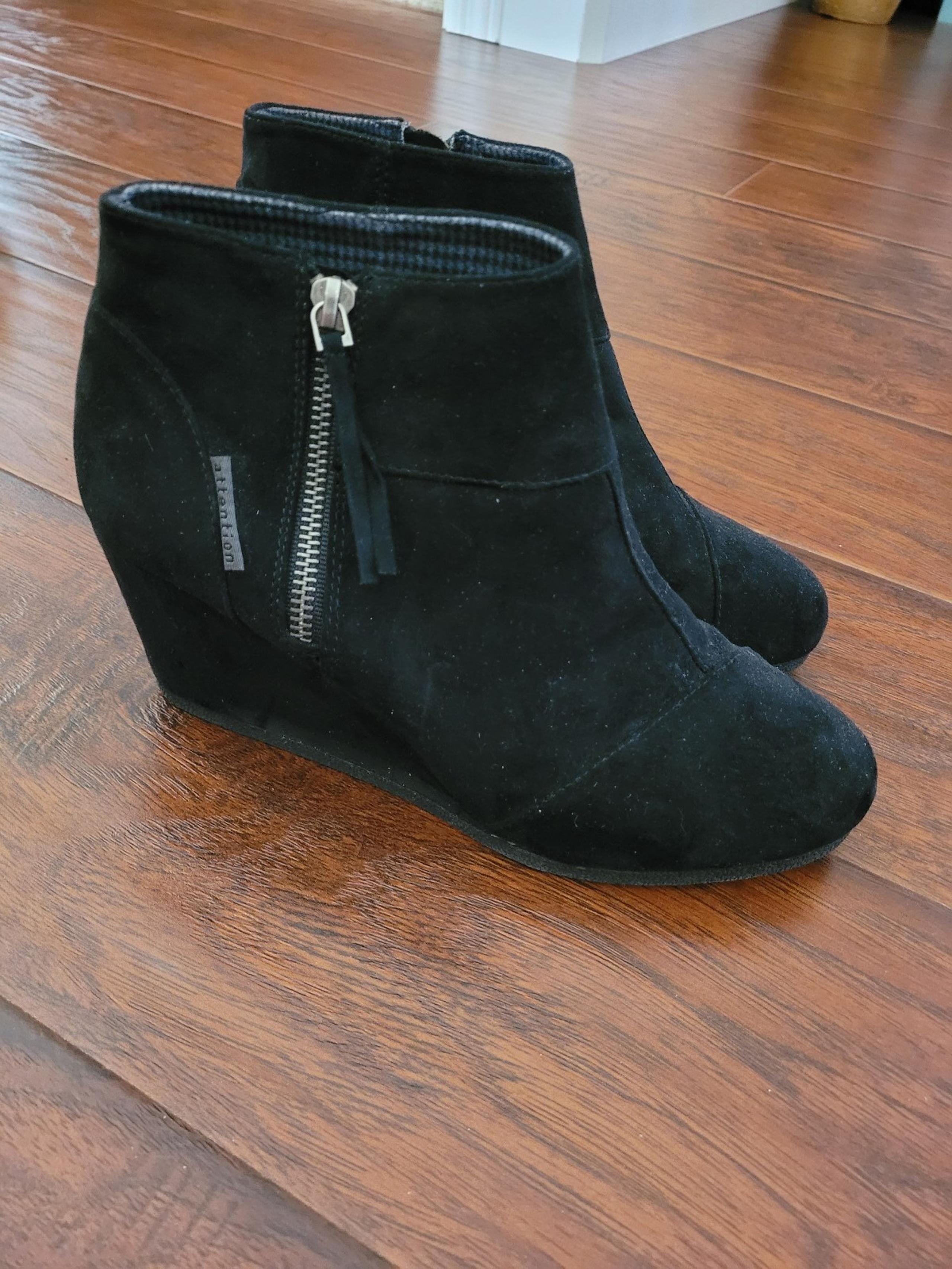 Black Suede Boots! Size 8