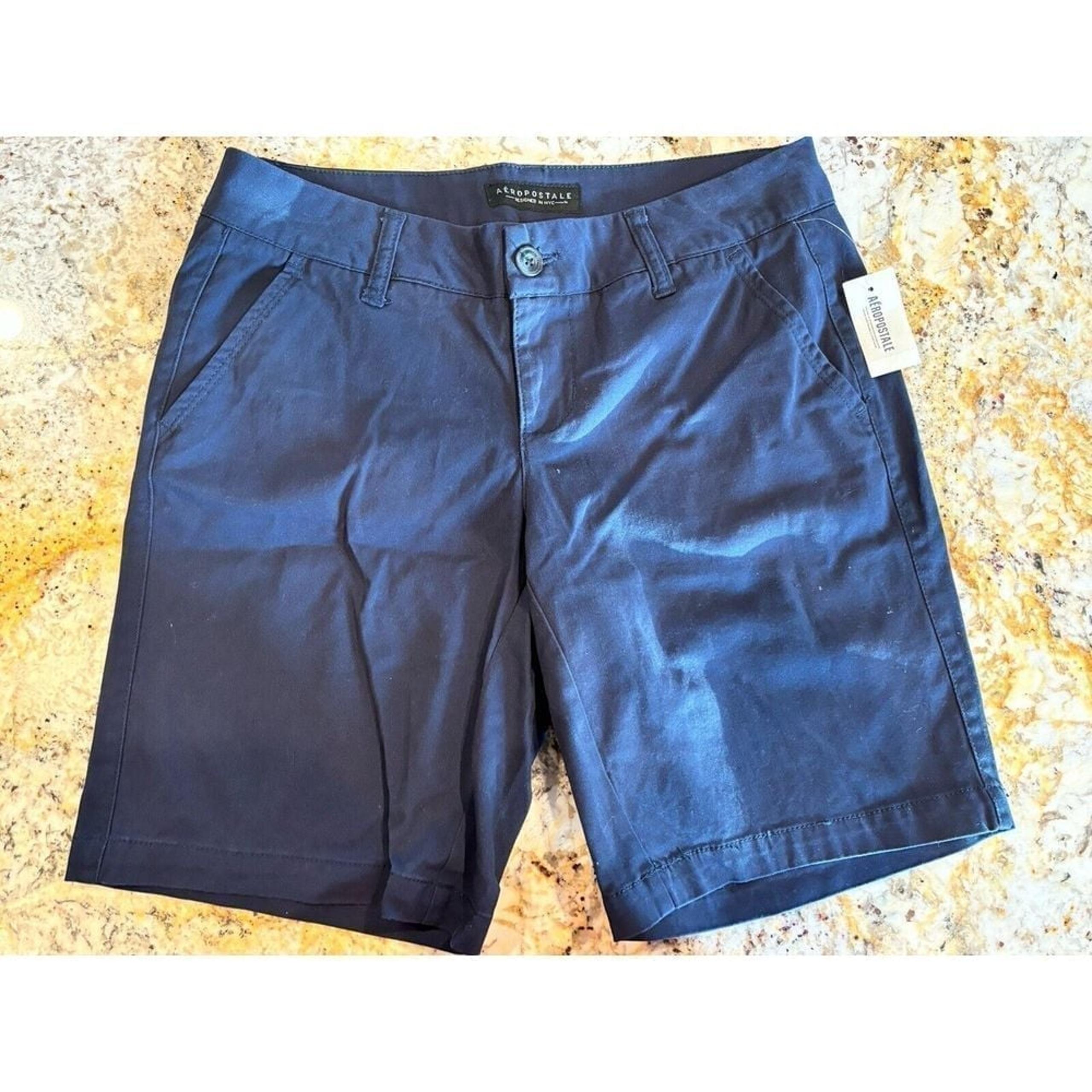 Aeropostale Women's Size 2 Navy Inseam Uniform Curvy Bermuda Twill Short NWT