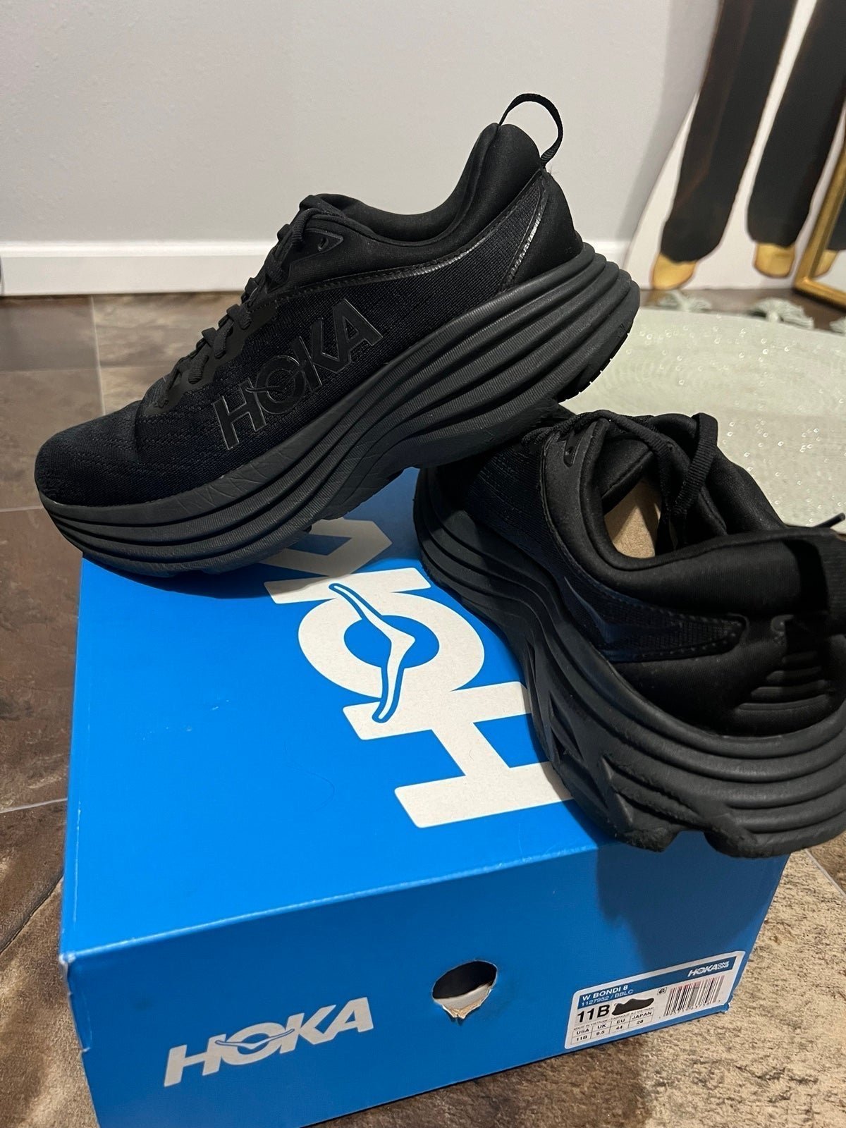 Hoka Bondi 8 Shoes