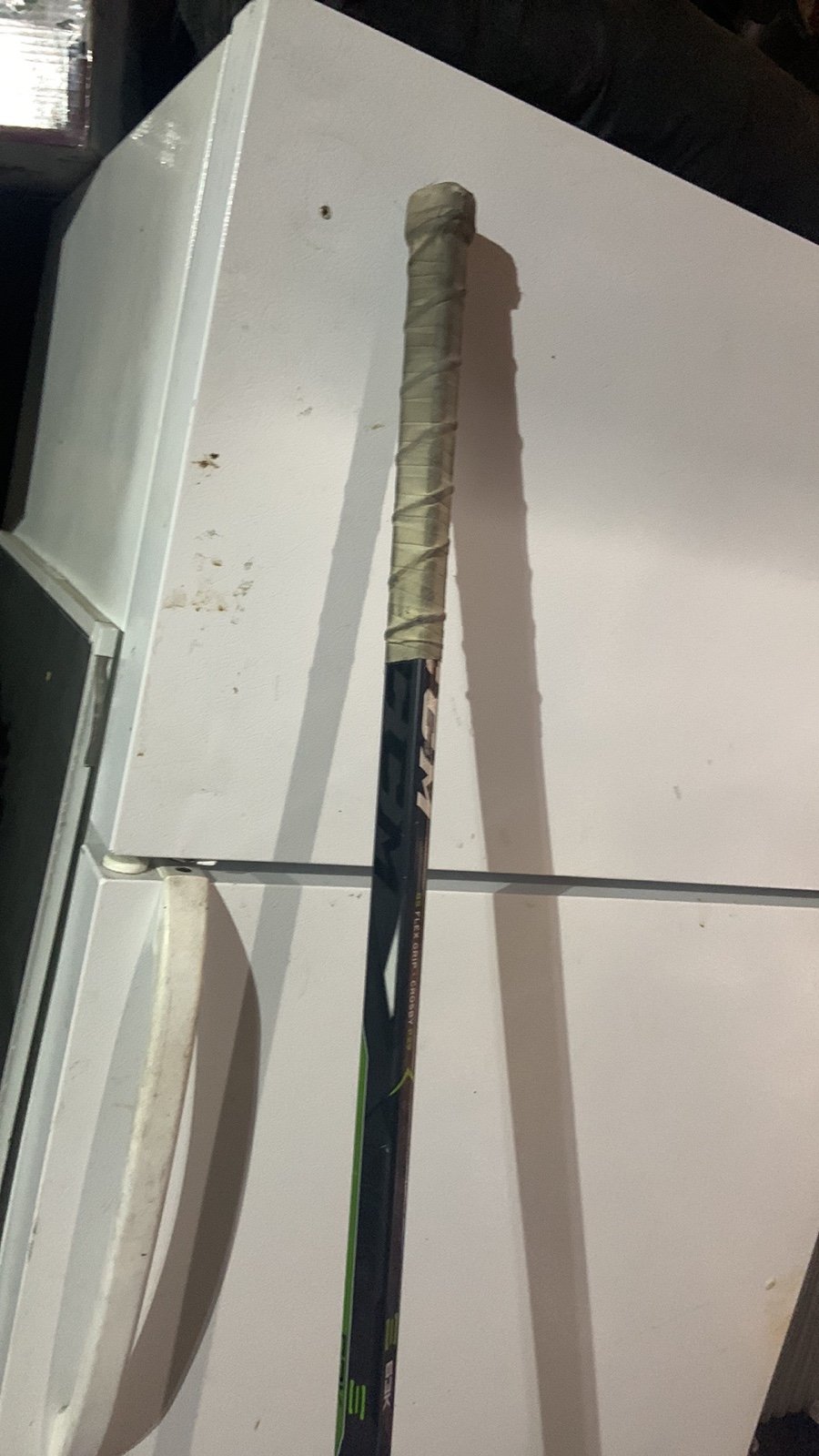 Ccm hockey stick left handed