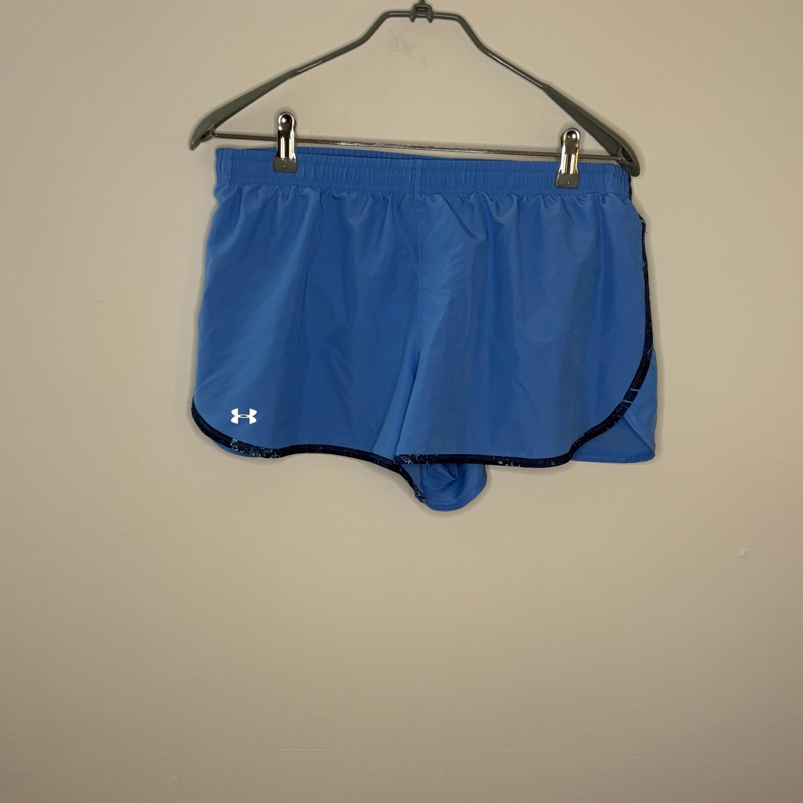 Under Armour Women’s Large Blue Athletic Shorts