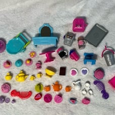 random lot of doll accessories (mostly mlp)