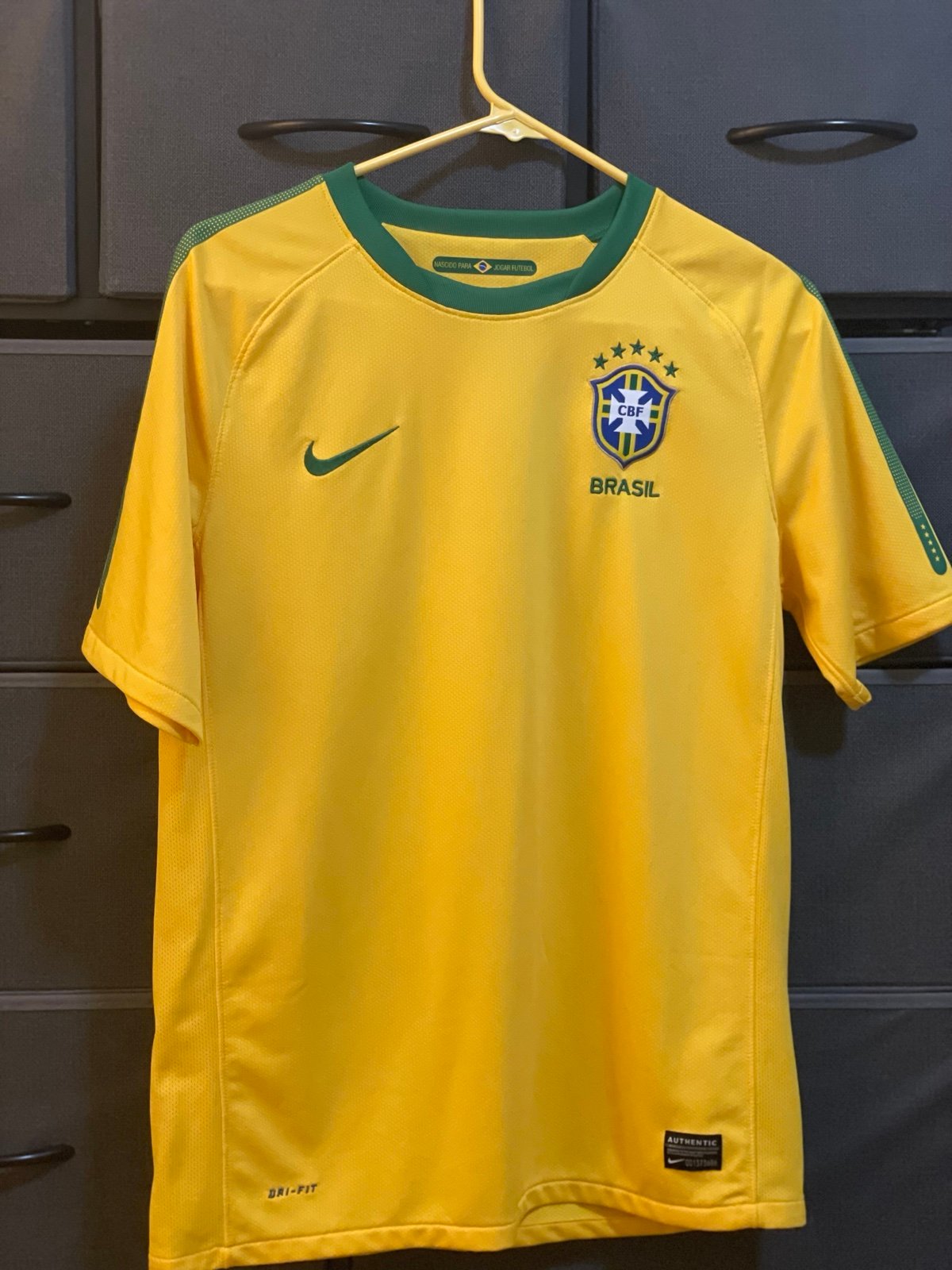 Authentic Yellow and Green Mens Nike Brazil Jersey (authentic) not a replica