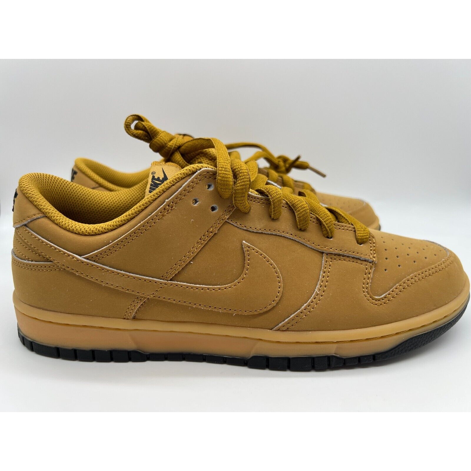 Nike Dunk Low Retro SE Wheat Gum HQ1932-700 Men's Sizes 10 NEW.