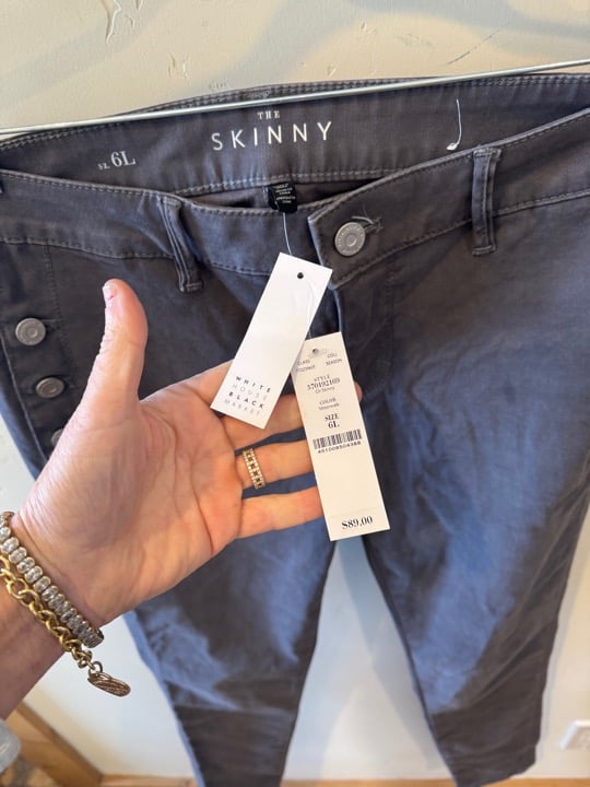 WHITE HOUSE BLACK MARKET WOMEN'S SKINNY PANTS NWT SIZE 6L CHARCOAL GREY BRAND NE