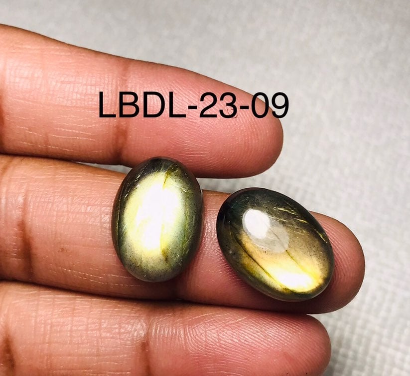 Labradorite Gemstone Cabochon-LBDL-23-09