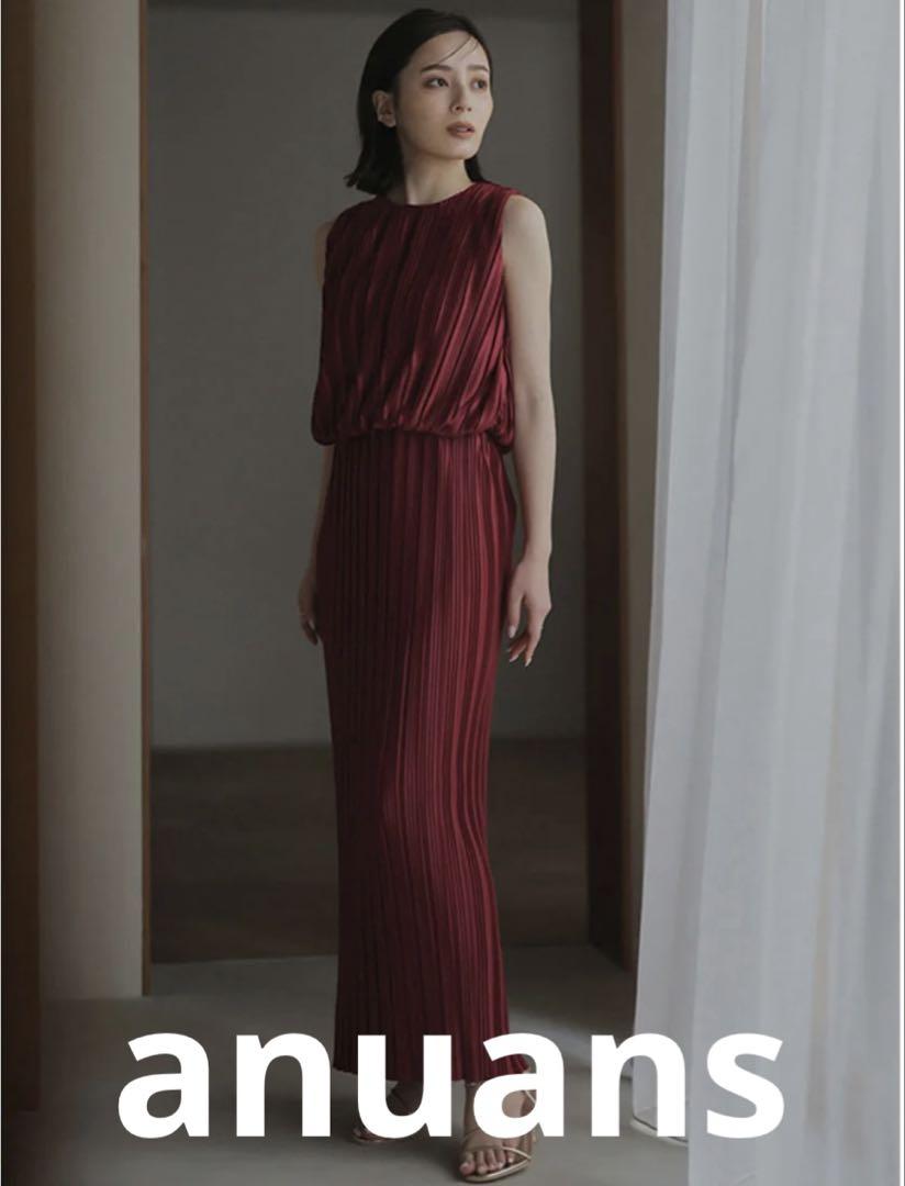 Brand new with tags, anuans Random Pleats Cut Set Up, RED, Size S.