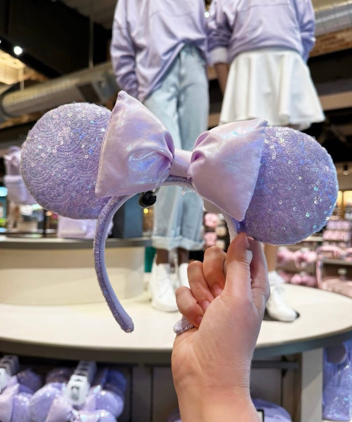 Disney Parks 2025 Light Purple Lilac Sequin Minnie Mouse Ears NWT