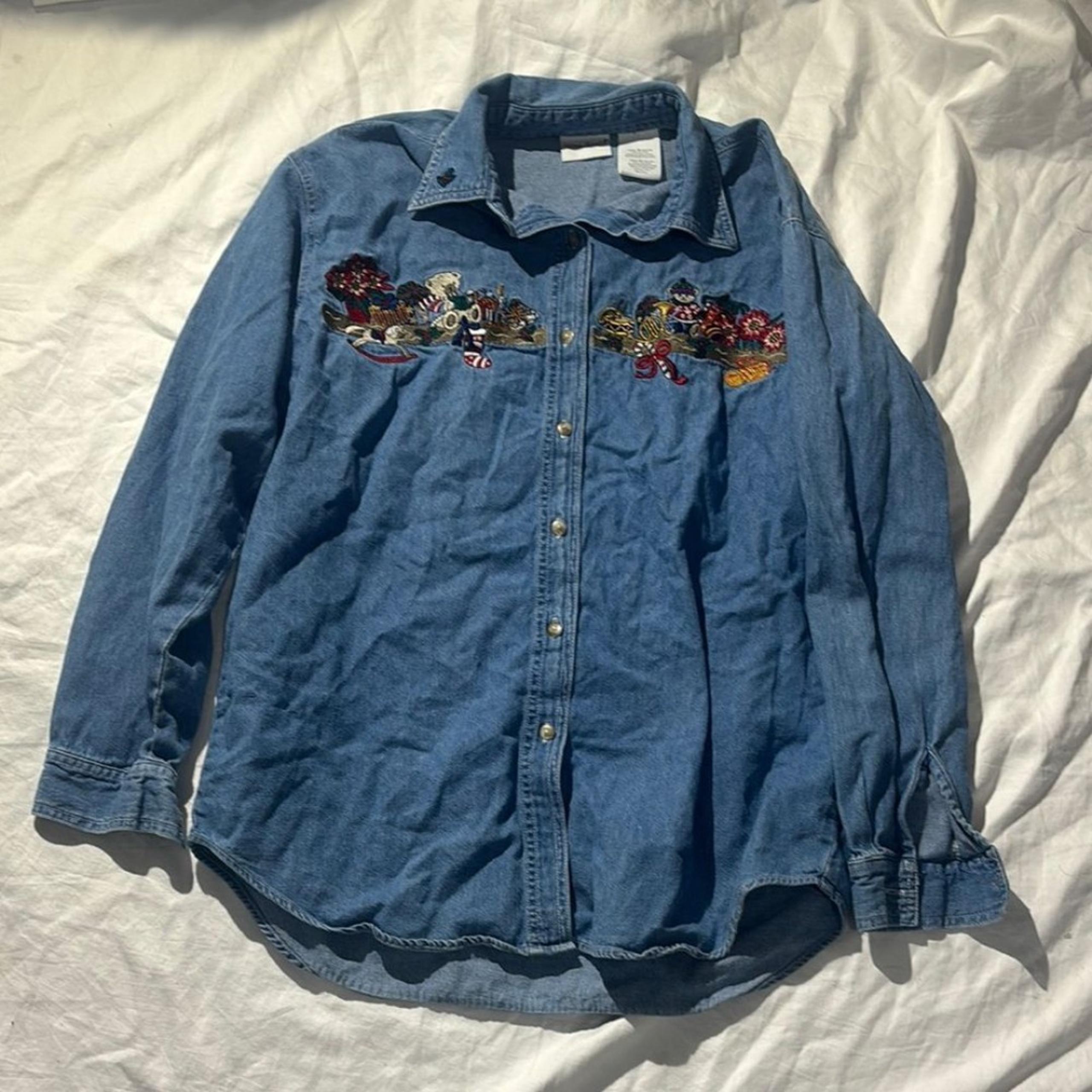 Women’s Christmas Embroidered Denim Long Sleeve Shirt Size Medium - Bobbie Brooks