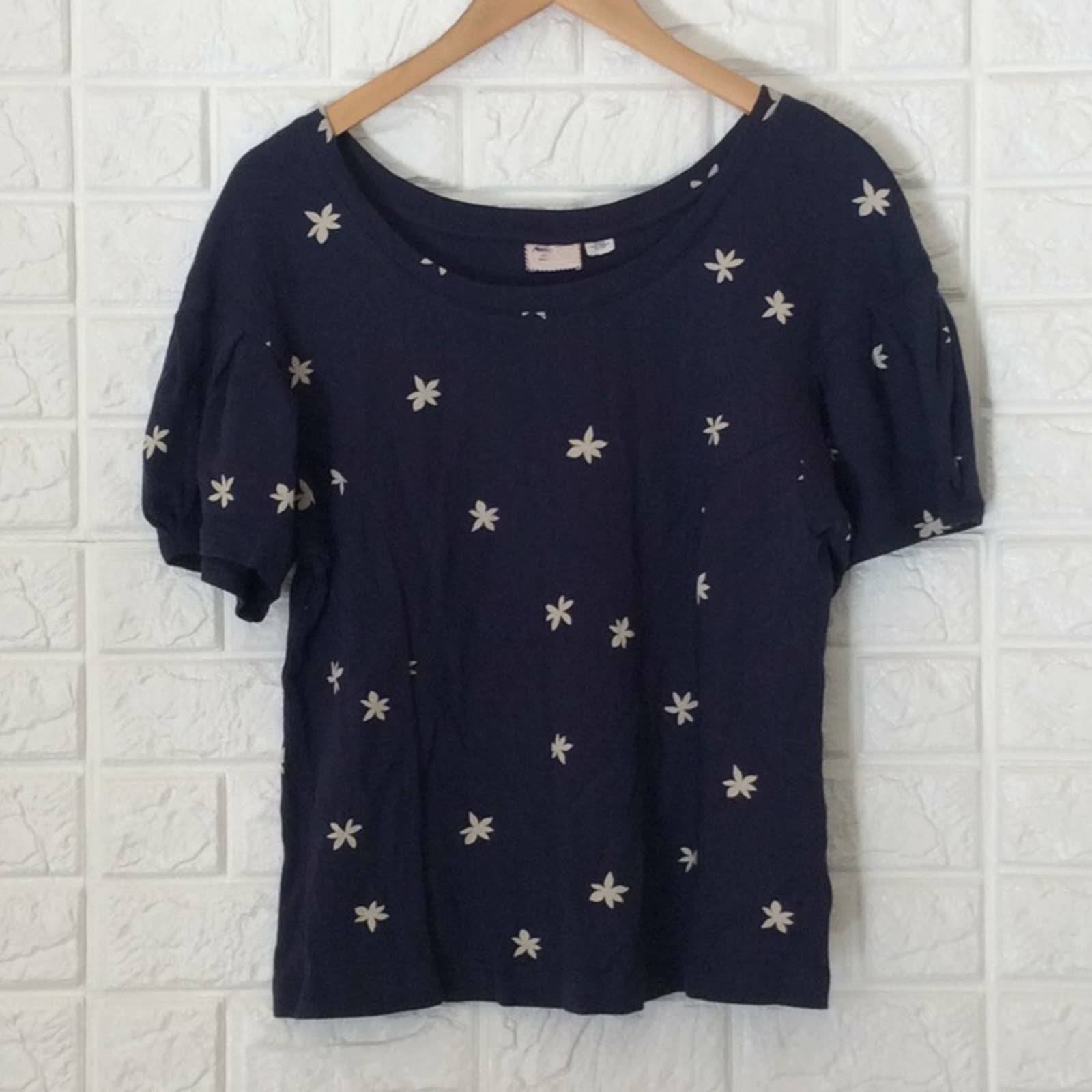 Anthropologie postcard navy floral printed tee