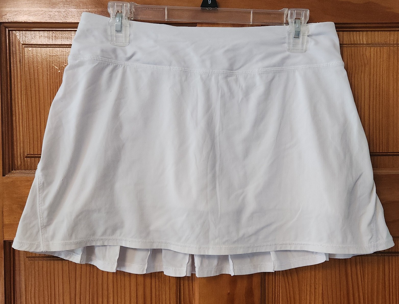 Lululemon White Pace Setter Skirt - Pleated Skirt - Size 8