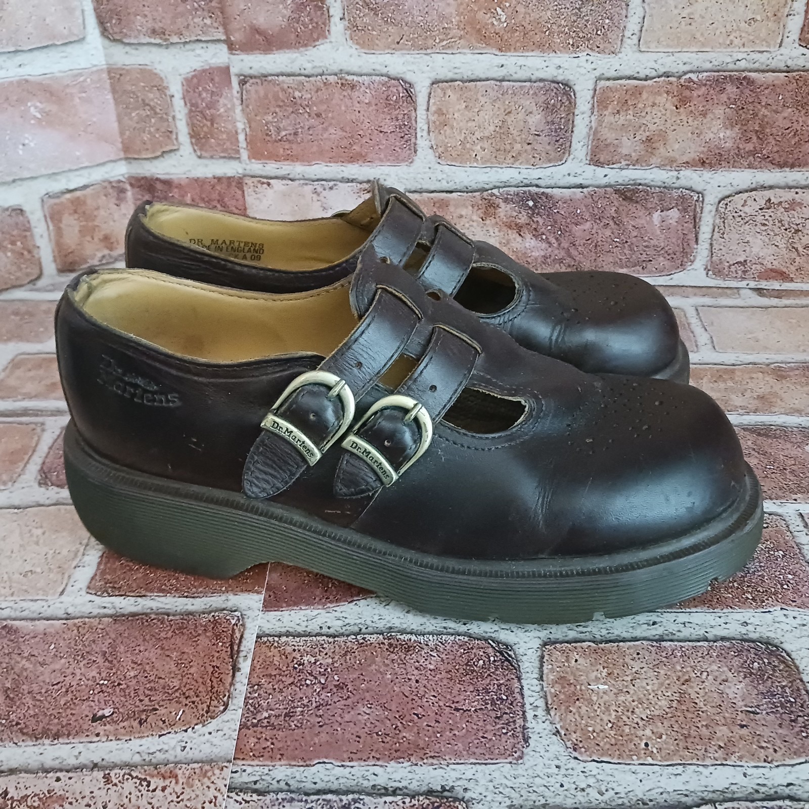 Vintage Dr. Martens 8065/92 Mary Jane Leather Shoes Women's 7 England Doc