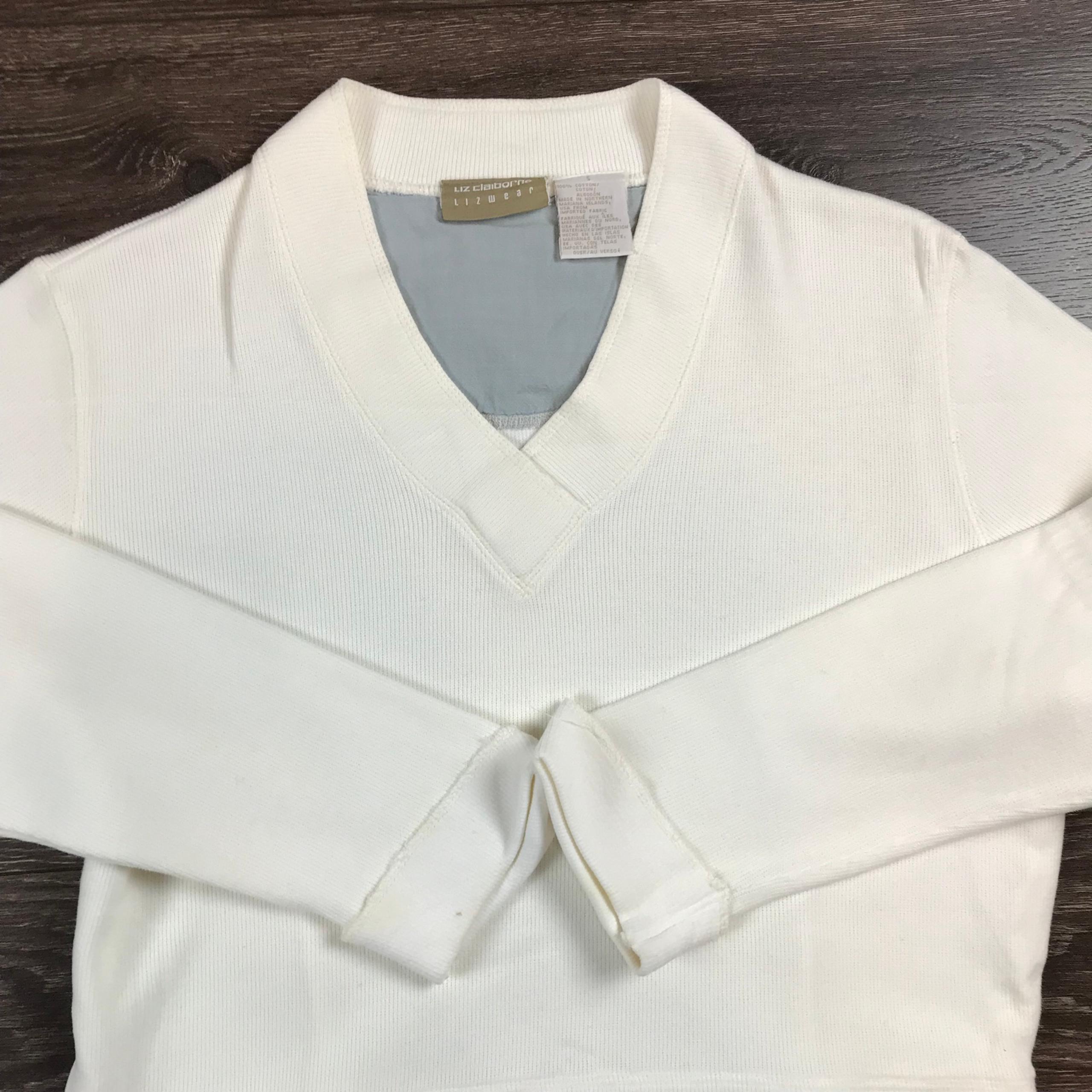 Liz Claiborne Women’s Cream V-Neck Pullover Basic Lizwear Preppy Style Sweater S