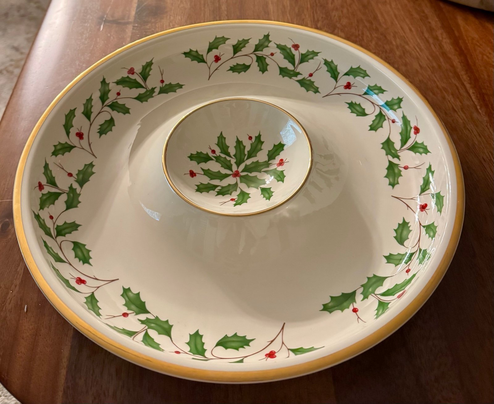 Lenox Chip & Dip Holiday Dish Platter Holly Berry 12” NEW