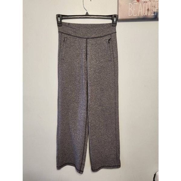 Ivivva Athletica Gray Yoga Pants Pockets Size 12 Girls Lululemon Flare Legging