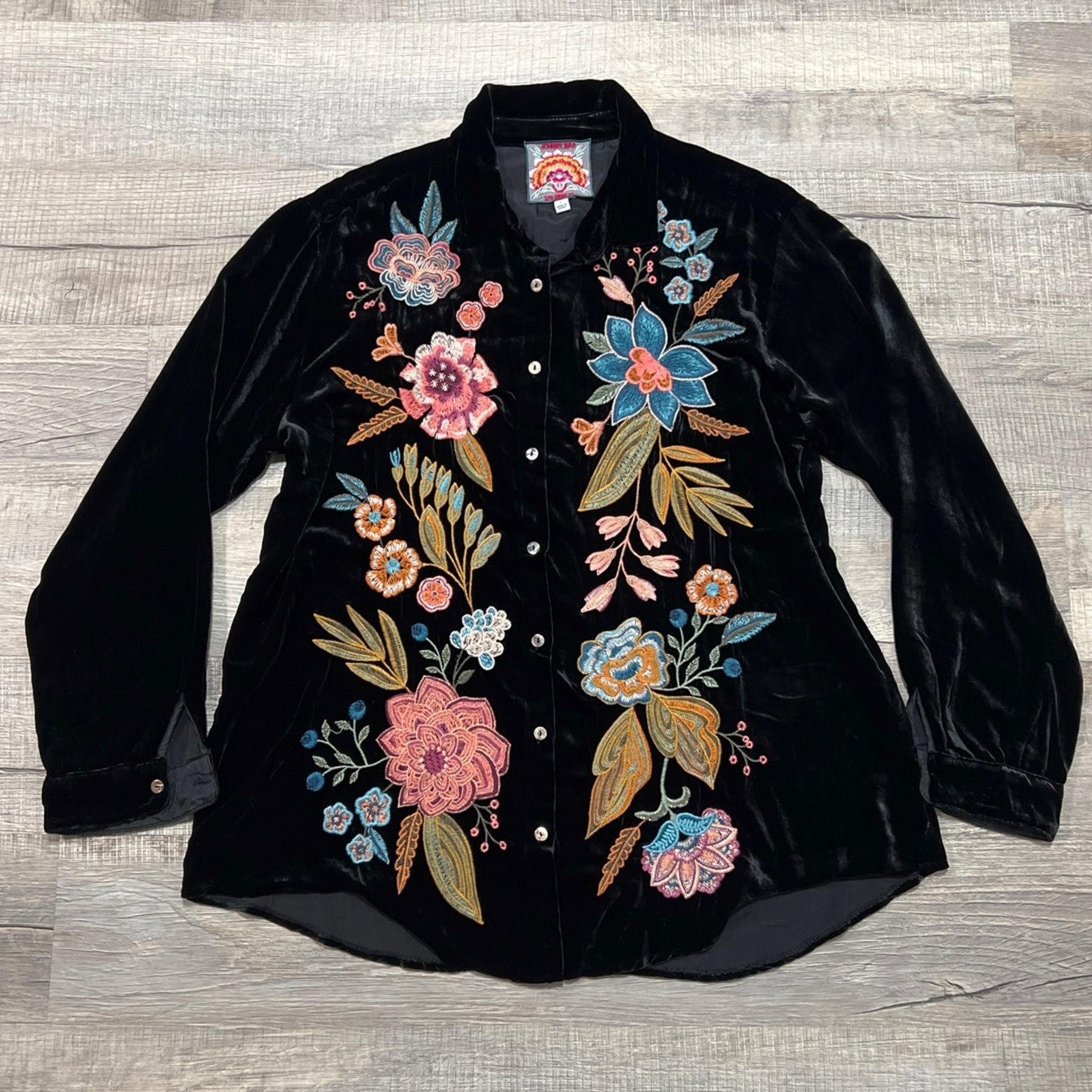 Johnny Was Bianca Velvet Silk Embroidered Oversized Button Up Shirt Size Large