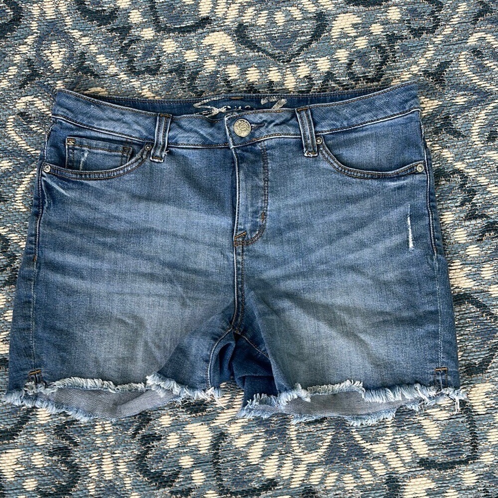 7 For All Mankind Blue Jean Shorts Classic Cut-Off Style
