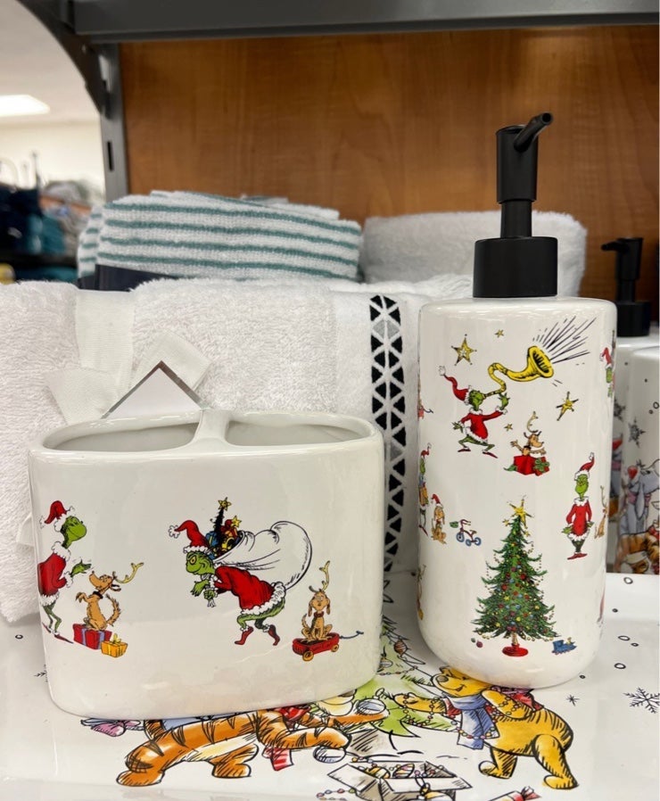 The grinch Christmas bathroom set
