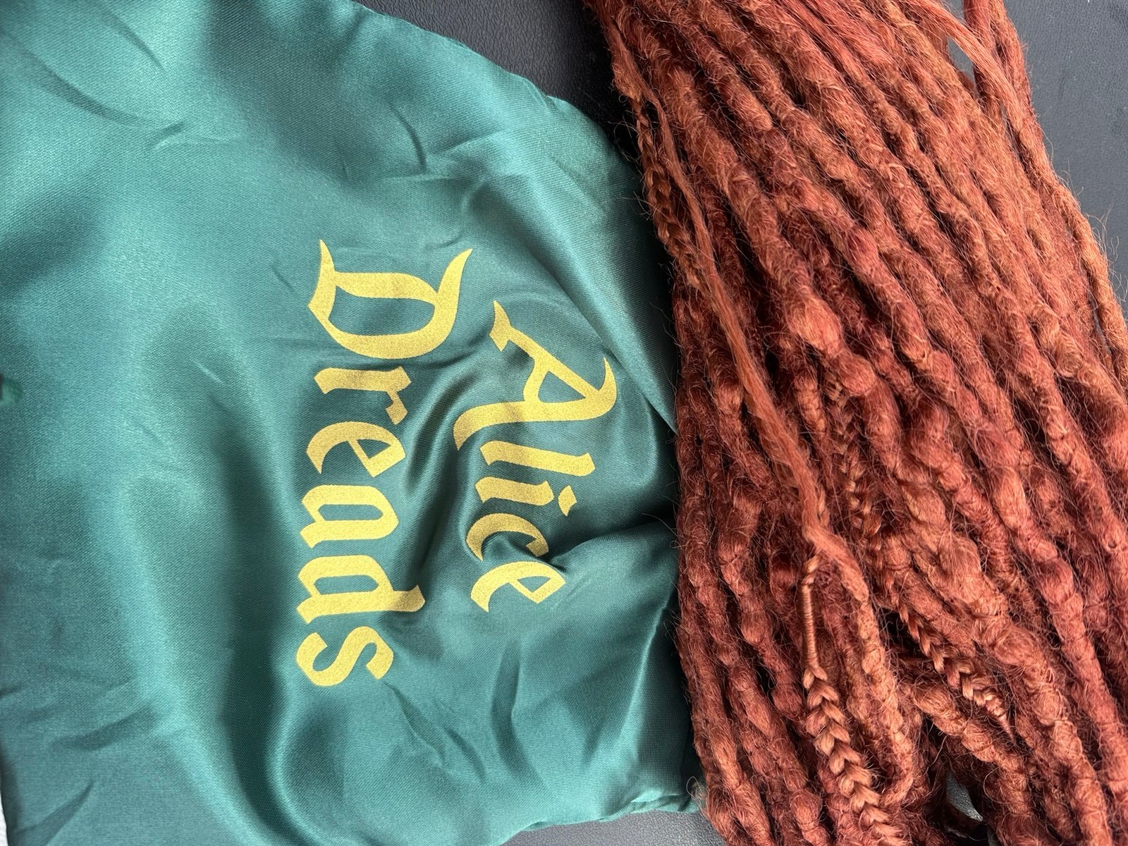 40 DE Synthetic Dreadlocks