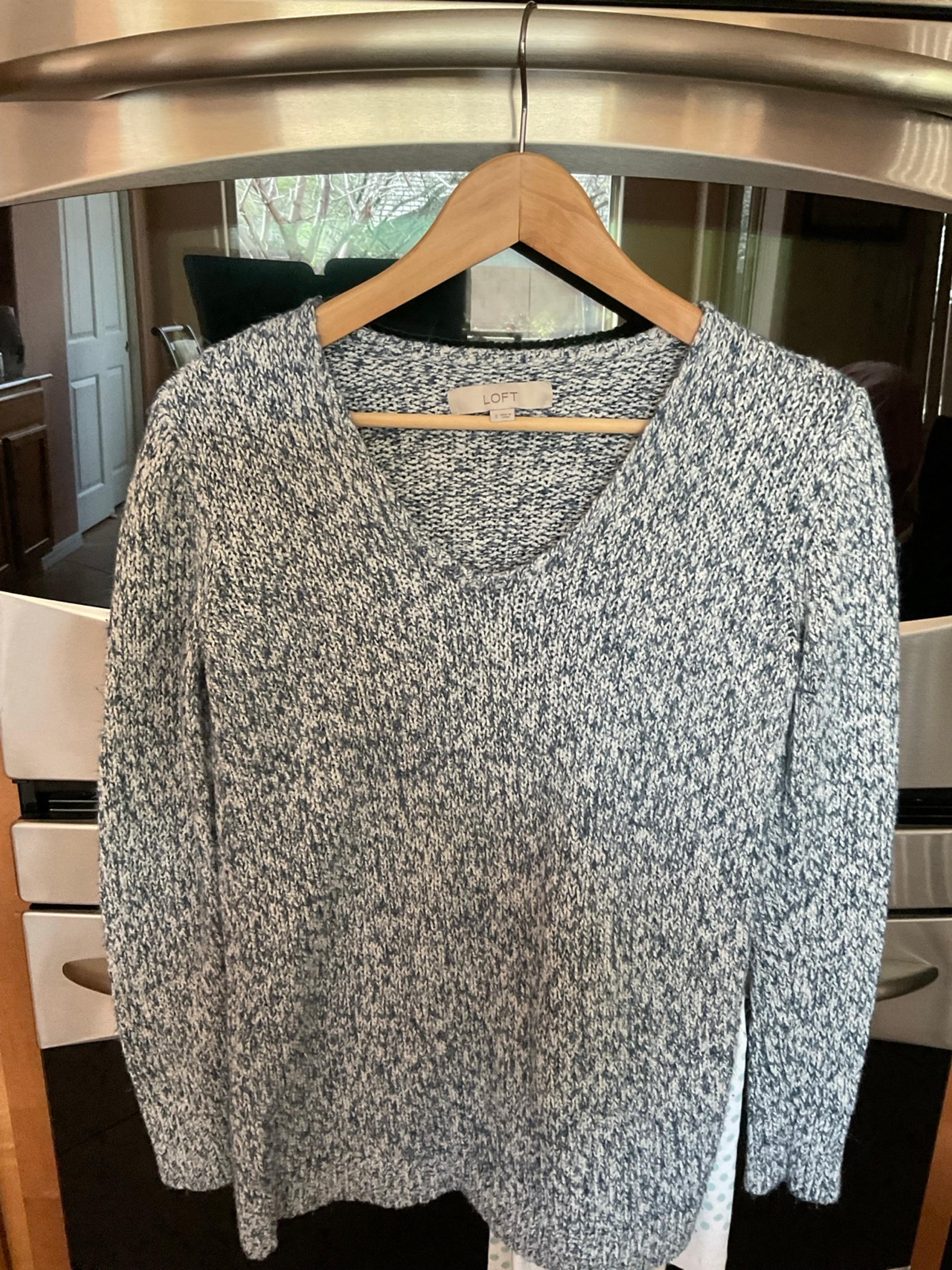 Loft Gorgeous Marled Teal White V-Neck Sweater,  Soft, Cozy, Warm, Size S