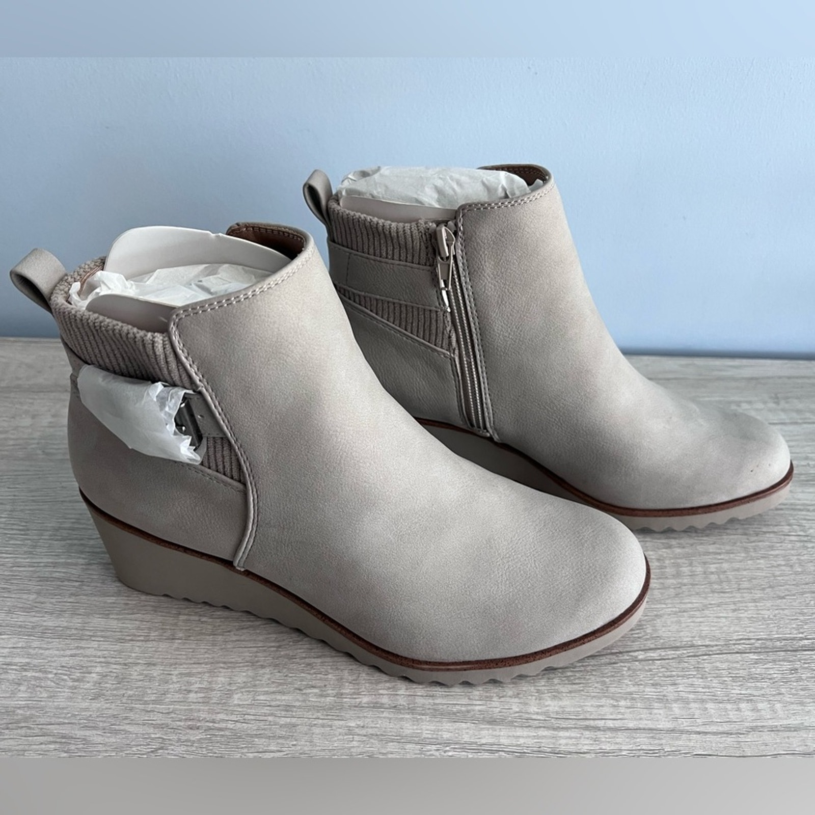 LifeStride Zayne Booties Size 8W